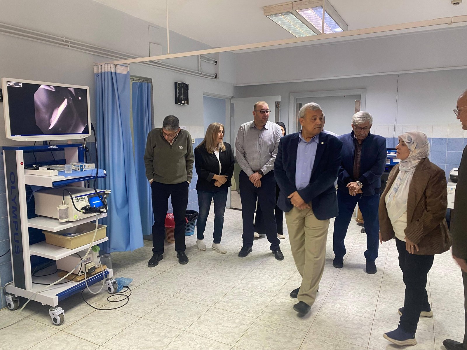 الخطيب يزور فرع جمعية الهلال الاحمر في القاهرة ويفتتح مركز المناظير والجهاز الهضمي